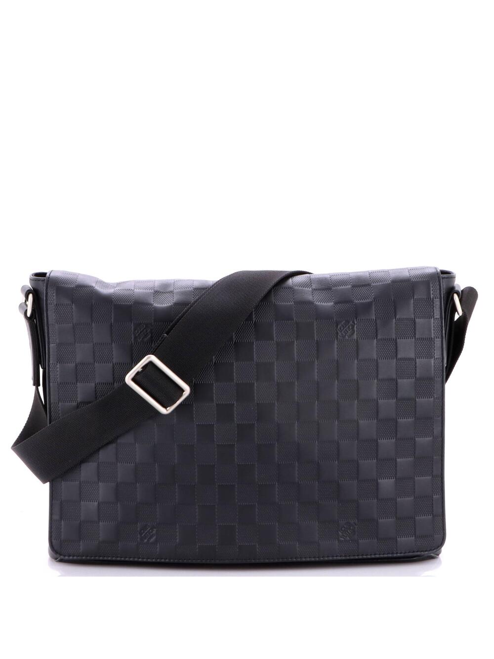 Louis Vuitton District Nm Messenger Bag #364432L13B